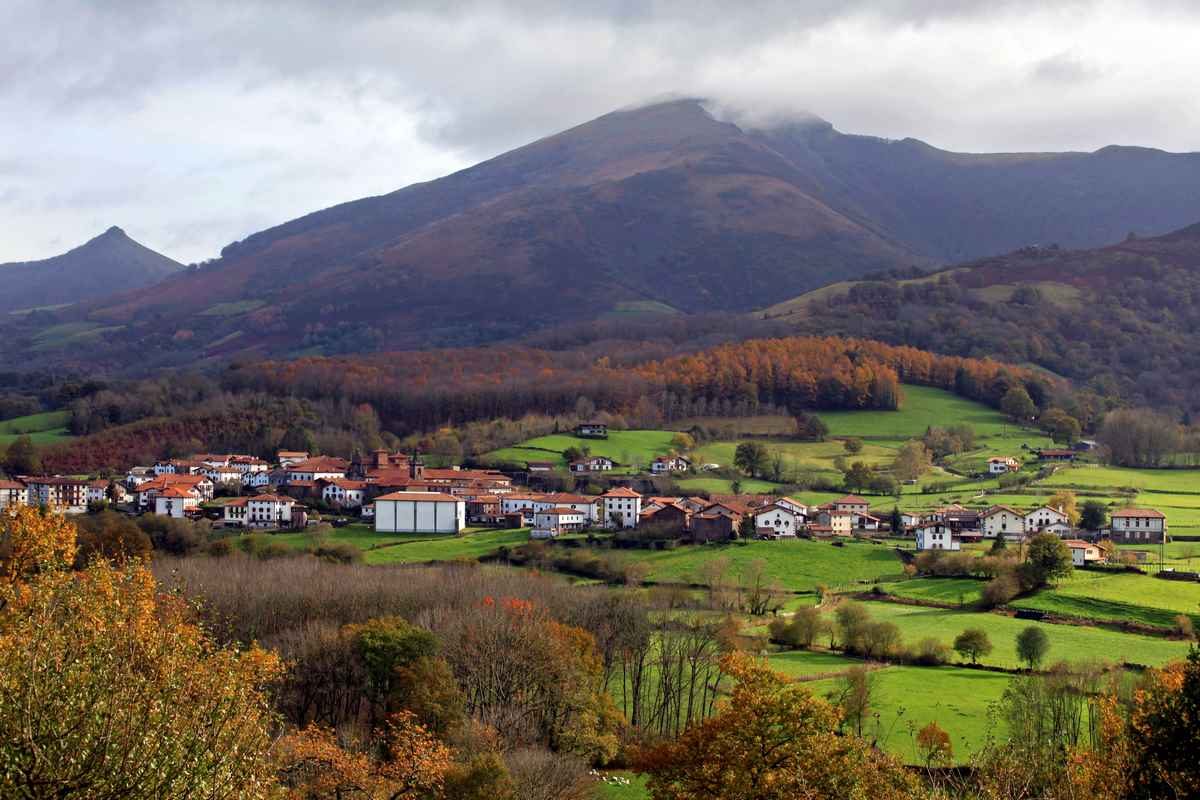 Arizkun otoñal desde Bixta eder 20151128